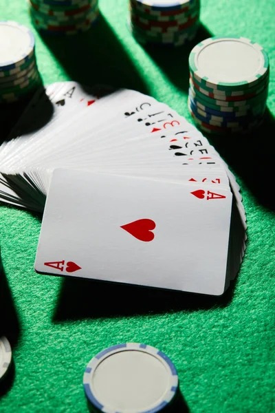 French Roulette live table layout with betting positions and number grid
