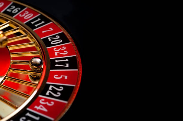 Prize table display showing payout multipliers for slot symbols and game combinations